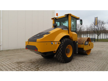 Compacteur à pieds de mouton/ Monocylindre Volvo SD 135 B: photos 2 Compacteur à pieds de mouton/ Monocylindre Volvo SD 135 B: photos 2