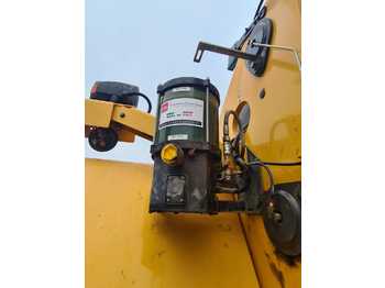 Chargeuse sur pneus VOLVO L220G: photos 5