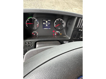 Camion fourgon Scania P320LB6X2*4MNB serie 9057: photos 4
