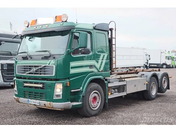 Camion ampliroll VOLVO FM 400