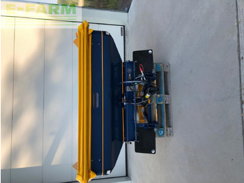 Distributeur d'engrais BOGBALLE