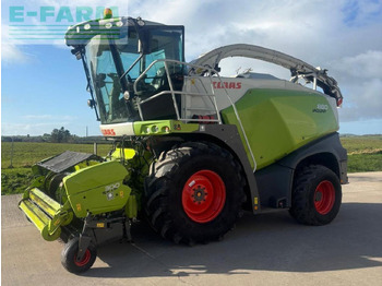Ensileuse CLAAS Jaguar