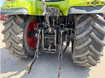 Tracteur agricole CLAAS arion 520: photos 5