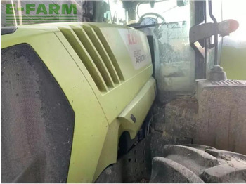 Tracteur agricole CLAAS arion 620: photos 2
