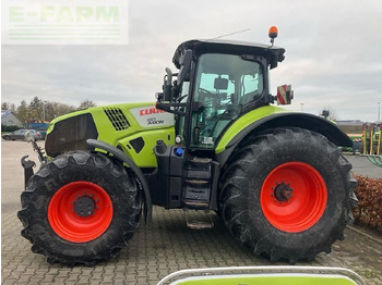 Tracteur agricole CLAAS Axion 810