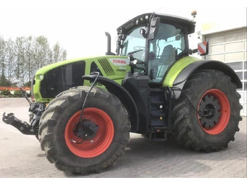 Tracteur agricole CLAAS Axion 960