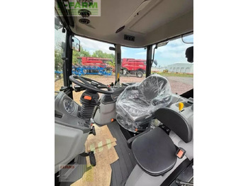 Tracteur agricole CLAAS axos 240 advanced: photos 5