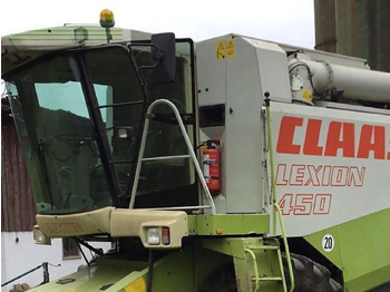 Moissonneuse-batteuse CLAAS Lexion