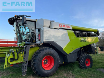 Moissonneuse-batteuse CLAAS Lexion