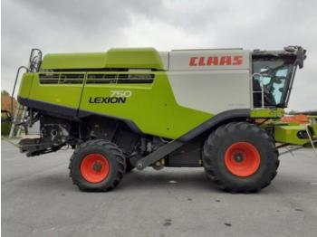 Moissonneuse-batteuse CLAAS lexion 750