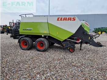 Presse à balles cubiques CLAAS