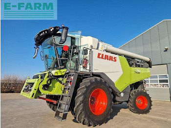 Moissonneuse-batteuse CLAAS