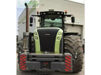 Tracteur agricole CLAAS xerion 5000 trac TRAC: photos 2 Tracteur agricole CLAAS xerion 5000 trac TRAC: photos 2