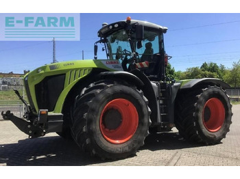 Tracteur agricole CLAAS Xerion 5000