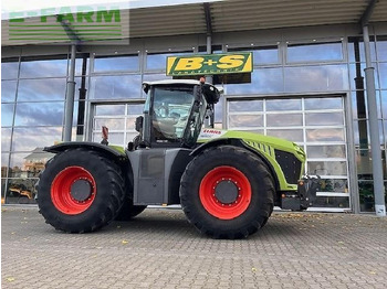 Tracteur agricole CLAAS Xerion