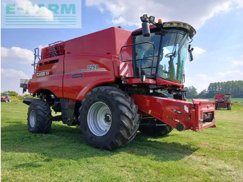 Moissonneuse-batteuse CASE IH Axial-Flow