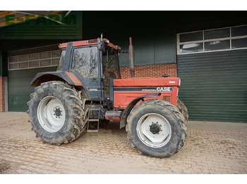 Tracteur agricole CASE IH 1255XL