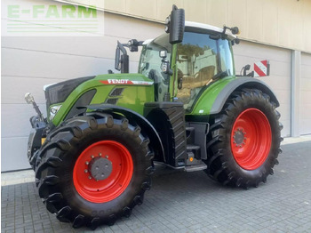 Tracteur agricole FENDT 718 Vario
