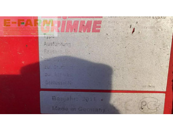 Arracheuse de pommes de terre GRIMME SE