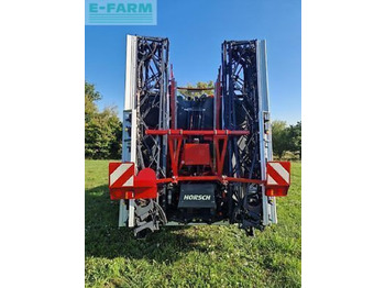 Pulvérisateur traîné HORSCH