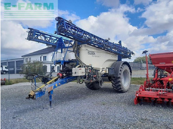 Pulvérisateur traîné INUMA