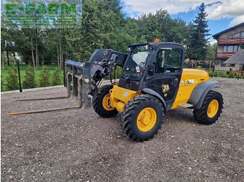 Chargeuse sur pneus JCB