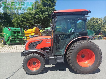 Tracteur agricole KIOTI