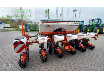 Semoir monograine KUHN