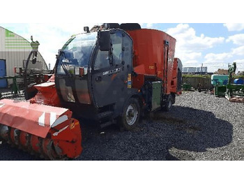 Matériel d'élevage KUHN