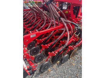 Semoir Kverneland e-drill maxi: photos 4 Semoir Kverneland e-drill maxi: photos 4