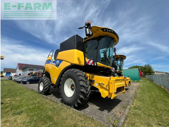 Moissonneuse-batteuse NEW HOLLAND CX series