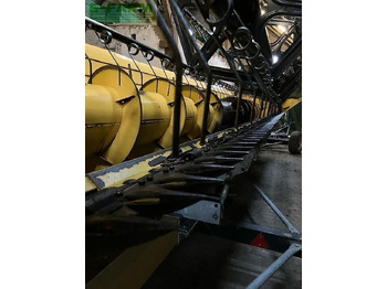 Moissonneuse-batteuse New Holland cr 8.80: photos 5 Moissonneuse-batteuse New Holland cr 8.80: photos 5