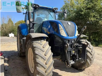 Tracteur agricole NEW HOLLAND T7.230