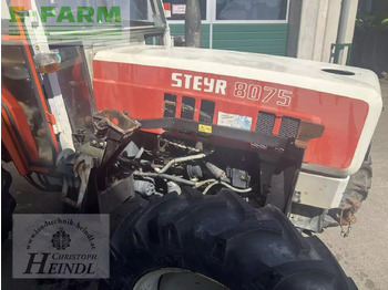 Tracteur agricole Steyr 8075 a: photos 2 Tracteur agricole Steyr 8075 a: photos 2
