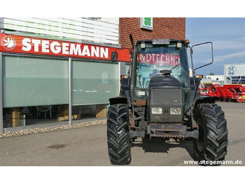 Tracteur agricole VALTRA 6200