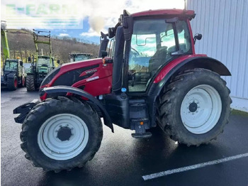 Tracteur agricole VALTRA N104