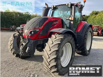 Tracteur agricole VALTRA T174