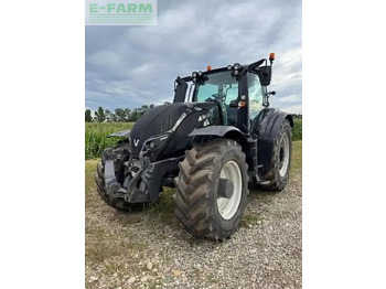 Tracteur agricole VALTRA T254