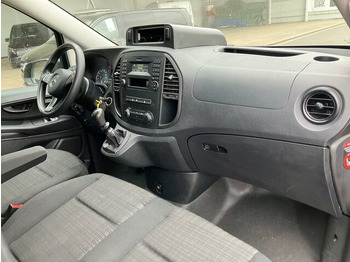 Photo d'intérieur 1: Fourgonnette MERCEDES-BENZ Vito114 Mixto Extralang,Klima,Tempomat,Standhzg