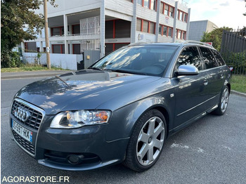 Voiture AUDI