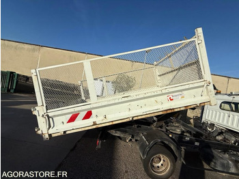 Utilitaire benne