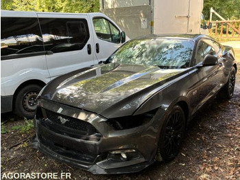 Voiture FORD