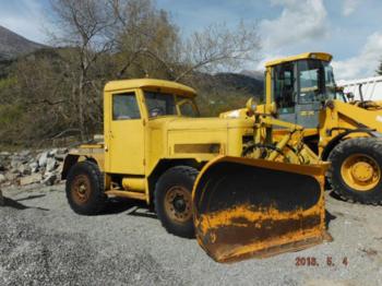 Tracteur agricole Latil/Saviem TL23