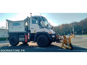 Mercedes UNIMOG U300 2011 24300 kms avec lame de déneigement + saleuse en leasing occasion Mercedes UNIMOG U300 2011 24300 kms avec lame de déneigement + saleuse: photos 3