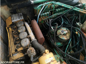 PELLE GRUE LIEBHERR A901C - 1981 en leasing occasion PELLE GRUE LIEBHERR A901C - 1981: photos 5 PELLE GRUE LIEBHERR A901C - 1981 en leasing occasion PELLE GRUE LIEBHERR A901C - 1981: photos 5