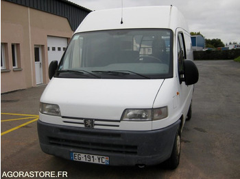 Fourgon utilitaire PEUGEOT Boxer