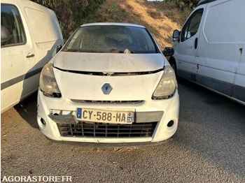 Voiture RENAULT