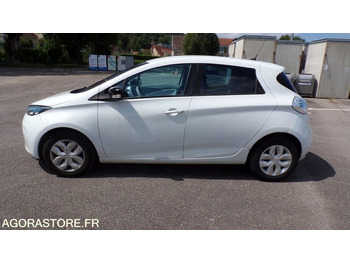 Voiture RENAULT