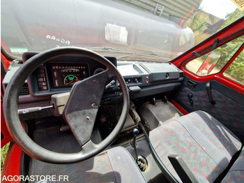 Véhicule utilitaire Renault B120 -1997 - 27058 - 9399WD27: photos 5