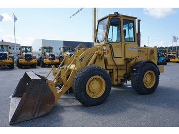 Chargeuse sur pneus CATERPILLAR 920